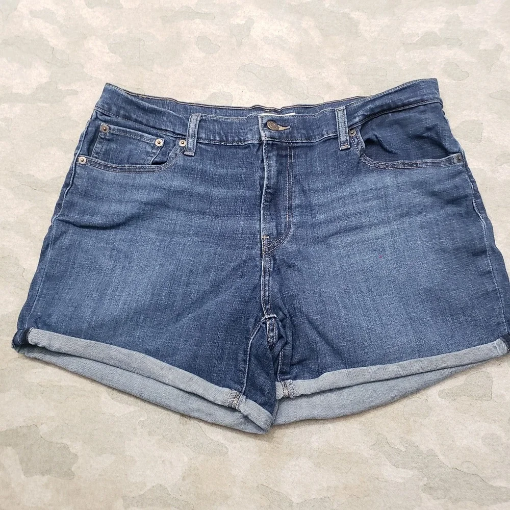 Levi's Shorts Womens 34 Blue Mid Length Stretch Denim Medium Wash
